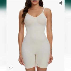 NWOT SHAPERIN Ribbed Mid-Thigh Bodysuit Shapewear Seamless Body Shaper, …